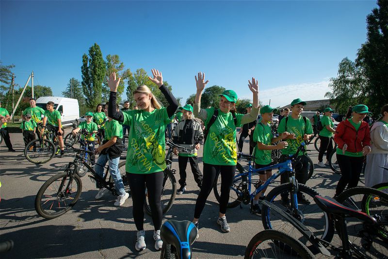 Agro-Sputnik held its traditional bike ride for company employees.