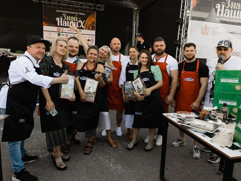 Agro-Sputnik was one of the sponsors of the "Know Our People" food festival